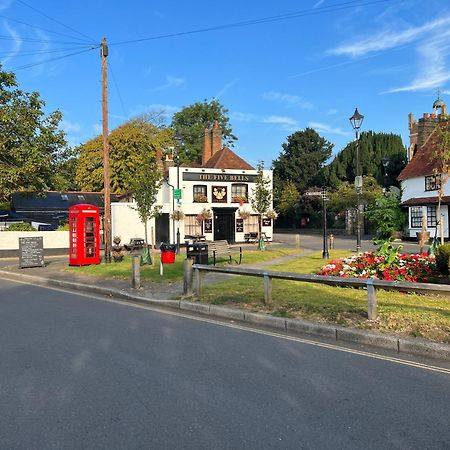 Harmondsworth Hall Εξωτερικό φωτογραφία