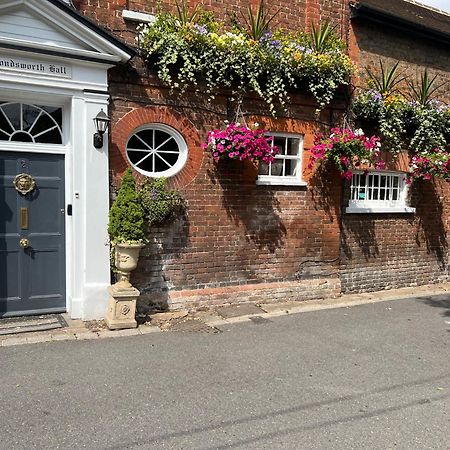 Harmondsworth Hall Εξωτερικό φωτογραφία